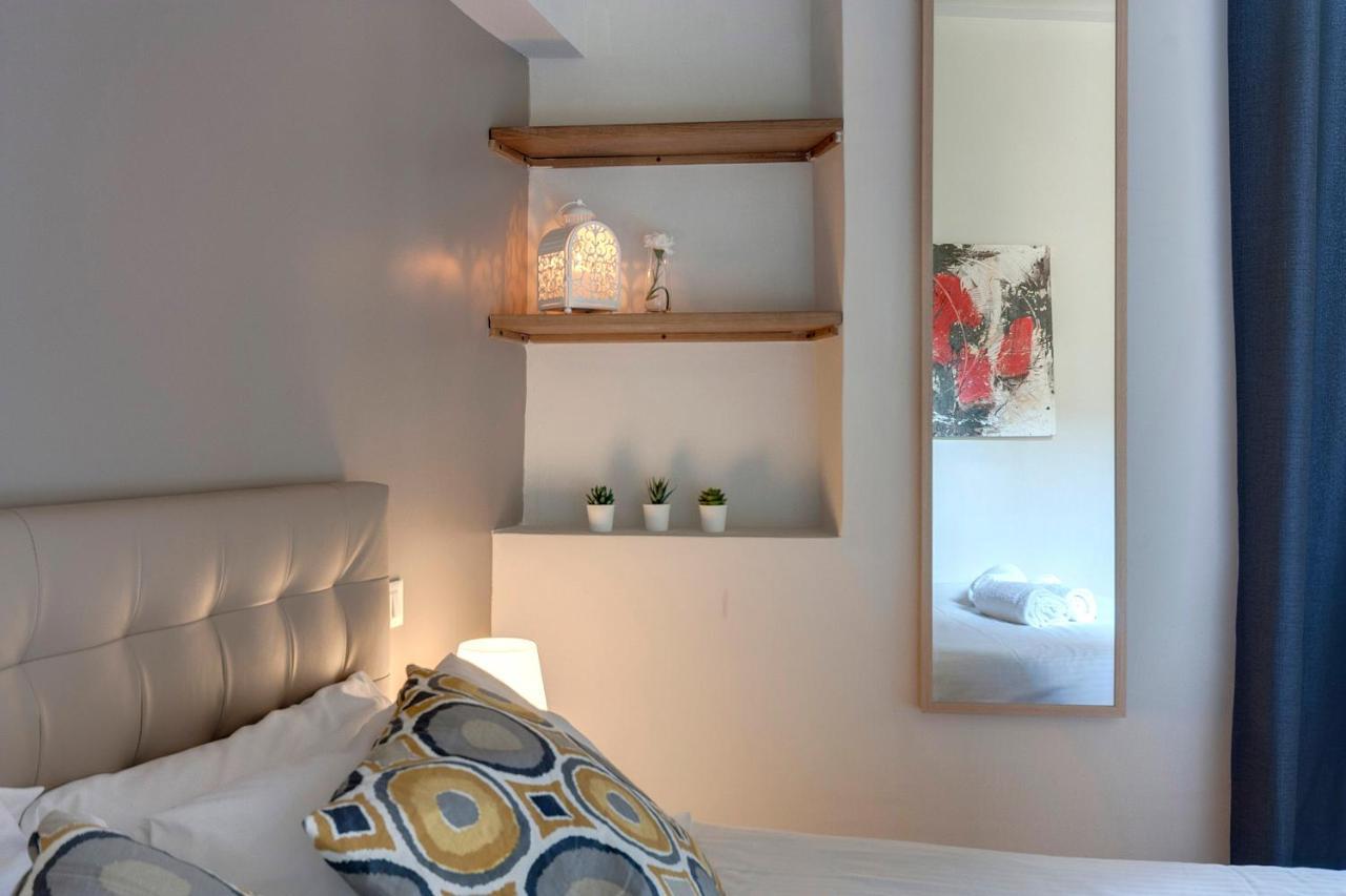 Boheme Apartment By Mamo Florens Exteriör bild